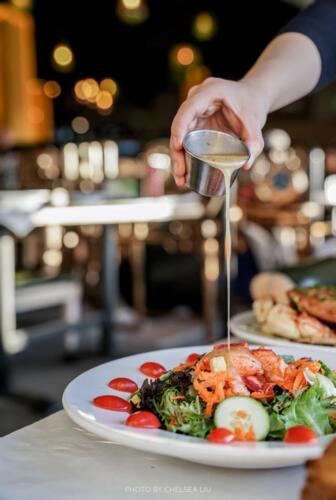Crab Meat Garden Salad