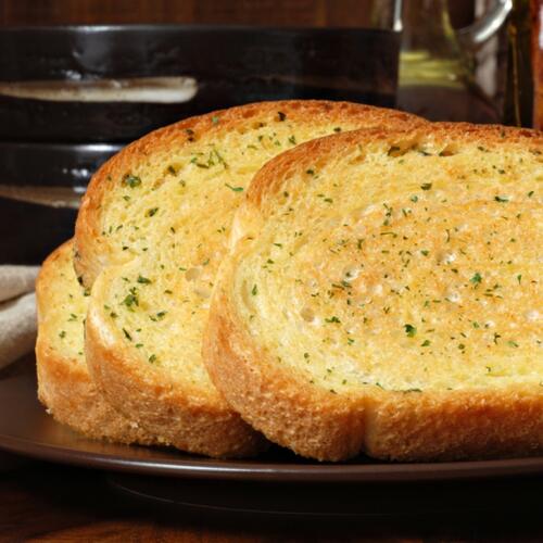GARLIC BREAD /3pcs